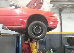 Taller de autos en Saavedra